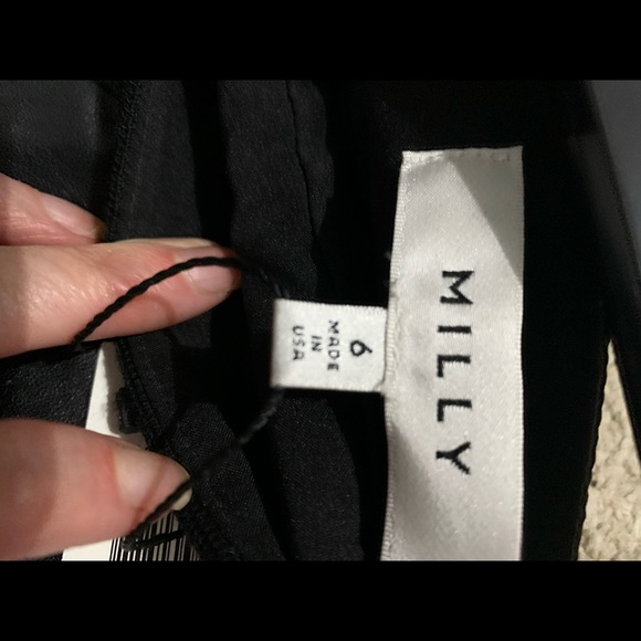 Black skirts - Picture 5 of 5